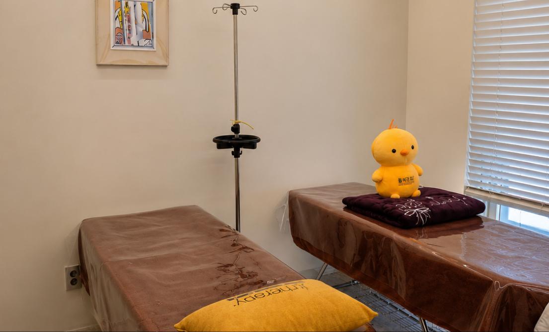 Clinic Space 8